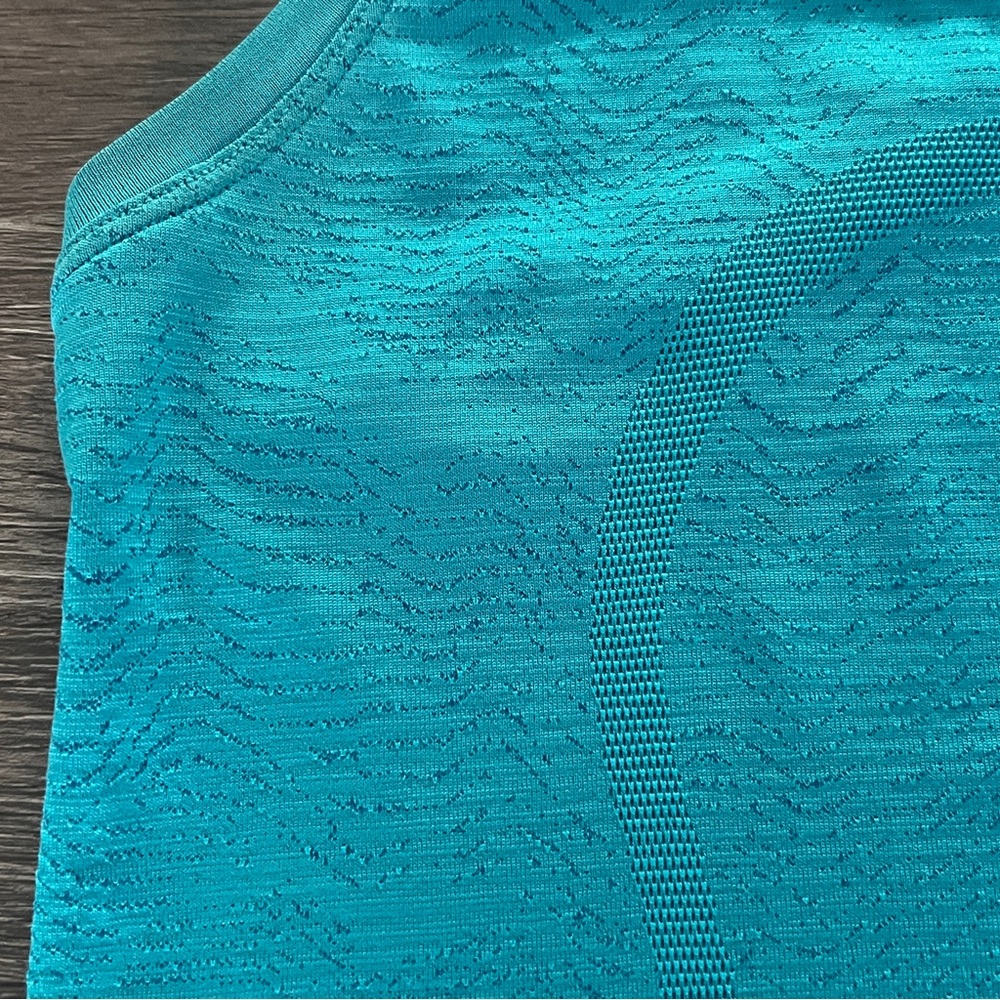 Lululemon Swifty Tank Top - turquoise size 4 - Picture 7 of 7